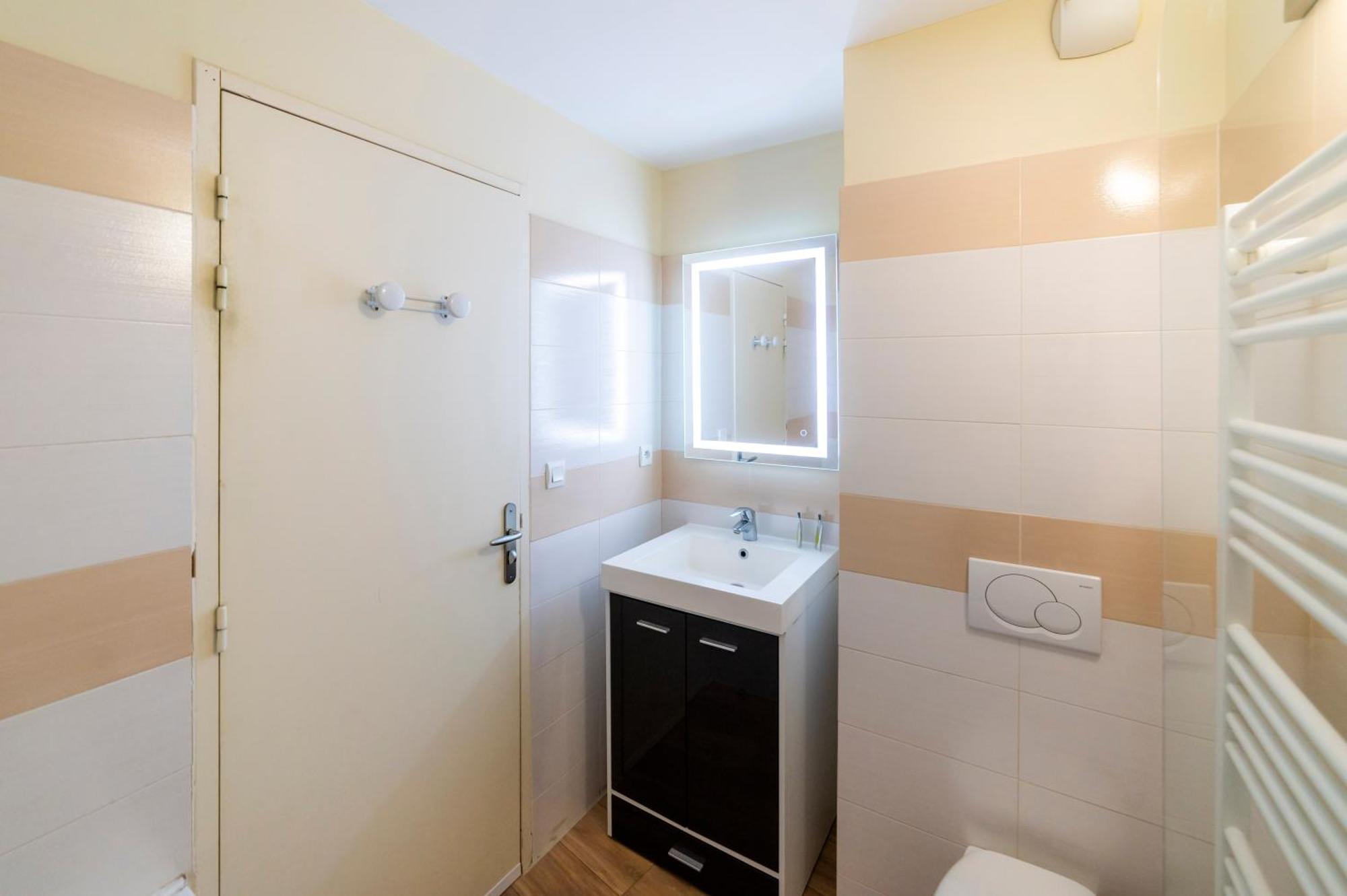 Apartamento T2 Au Coeur Du Centre Historique De Briancon #1 Exterior foto