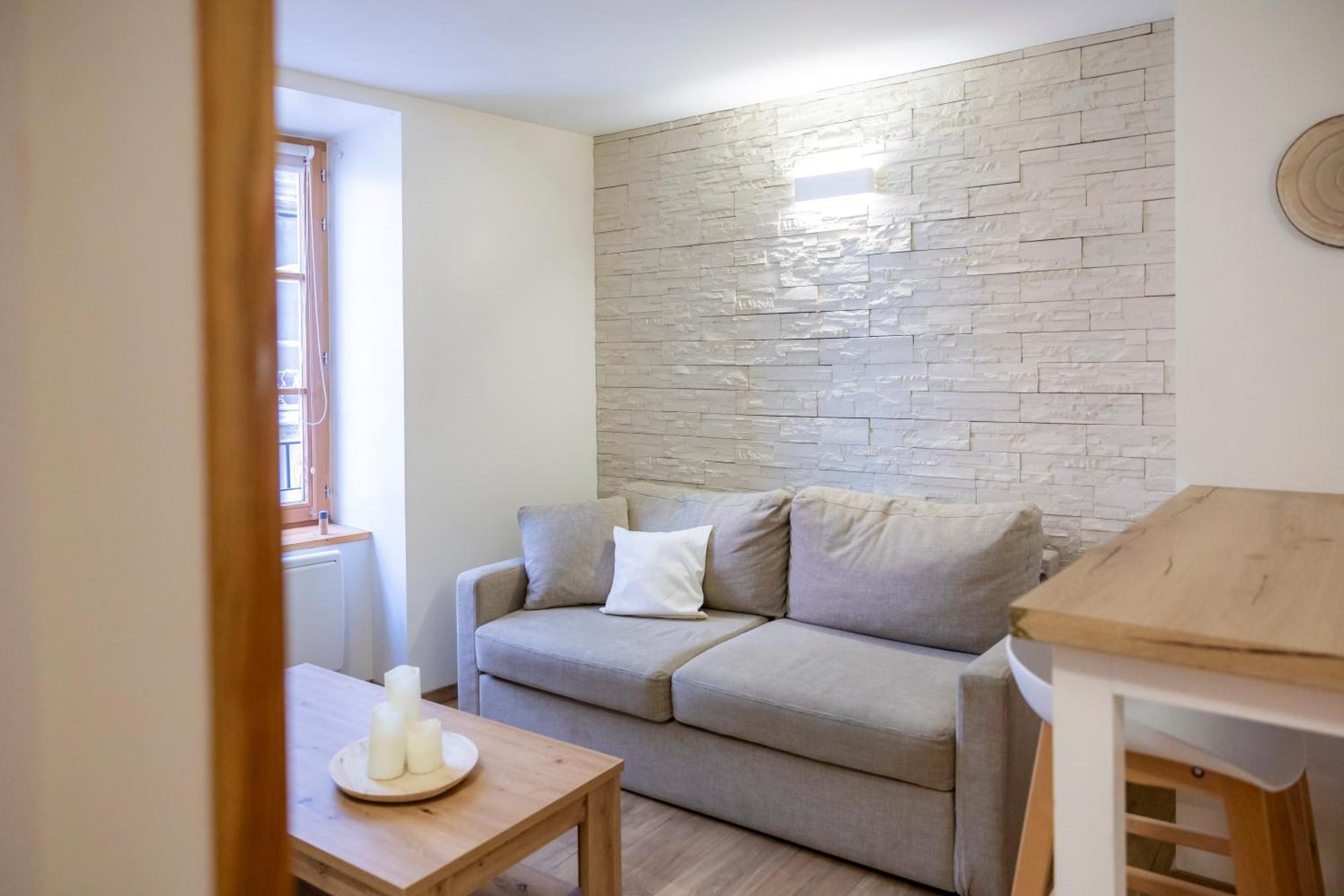 Apartamento T2 Au Coeur Du Centre Historique De Briancon #1 Exterior foto