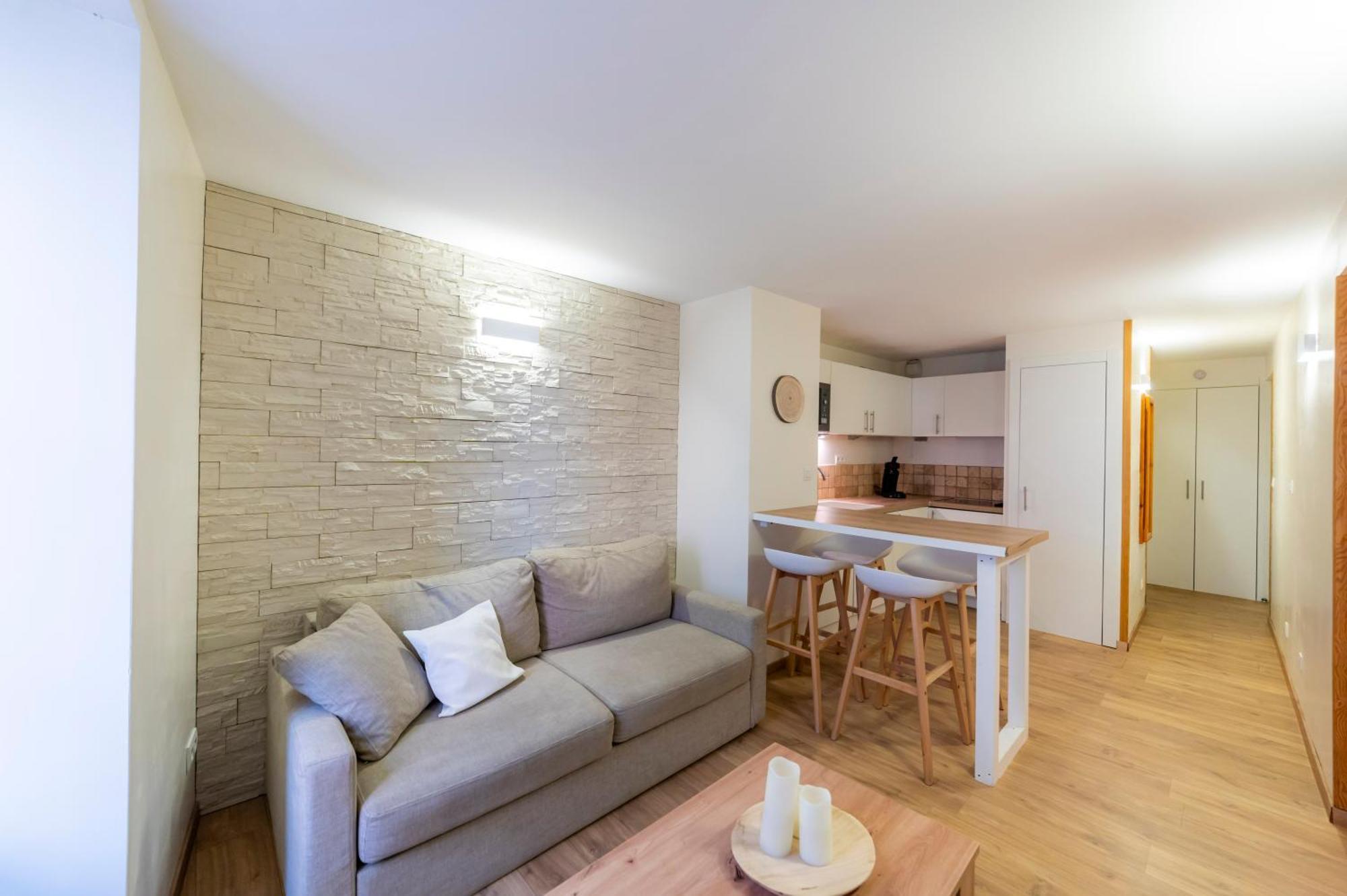 Apartamento T2 Au Coeur Du Centre Historique De Briancon #1 Exterior foto